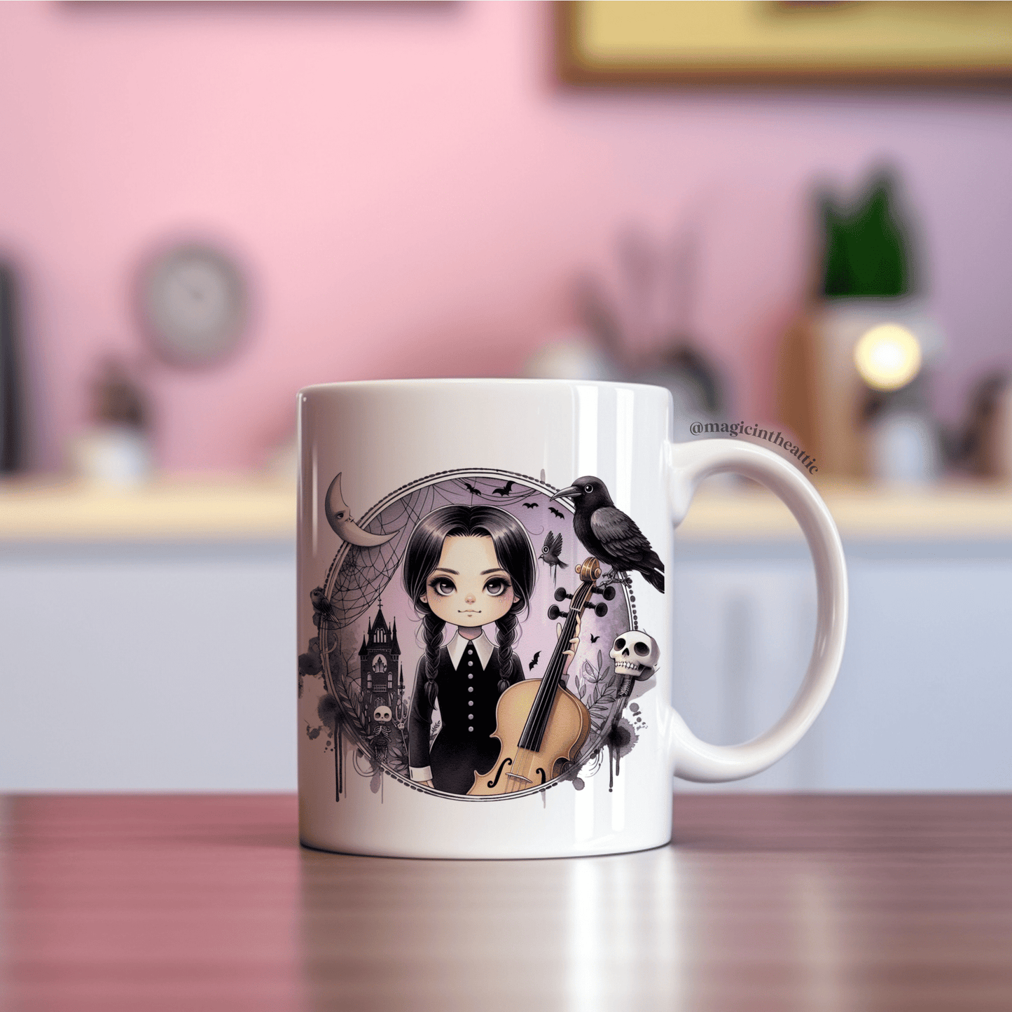 Taza Miércoles Addams