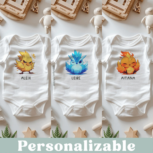 Body para bebé inspirado en pokémon. Modelos disponibles: articuno, zapdos y moltres. Personalizable con el nombre del bebé