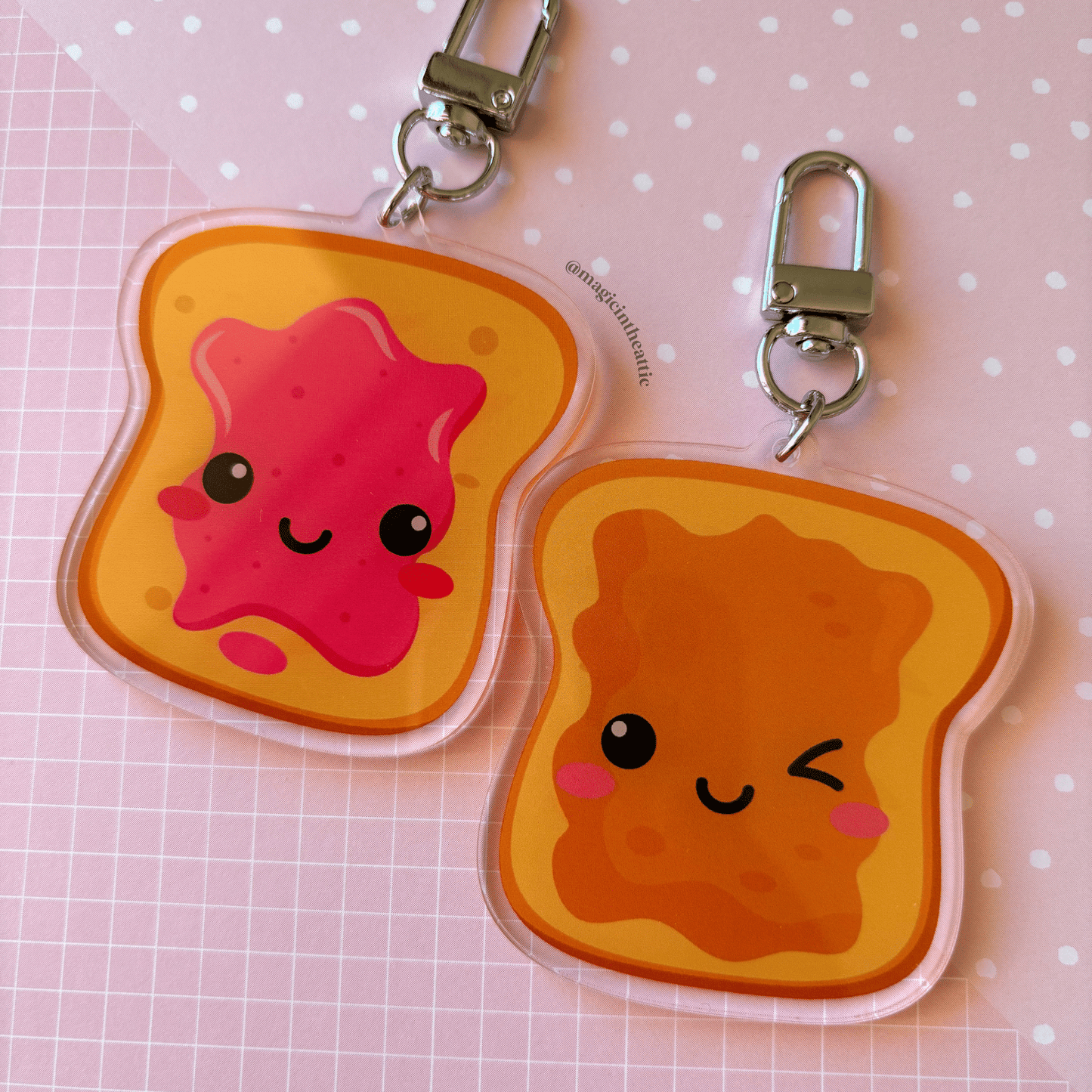 Toasts Couples Keychain